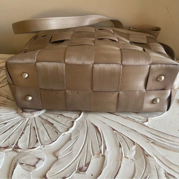 The Seatbelt Bag Tan Tote Bag - Picture 6 of 8